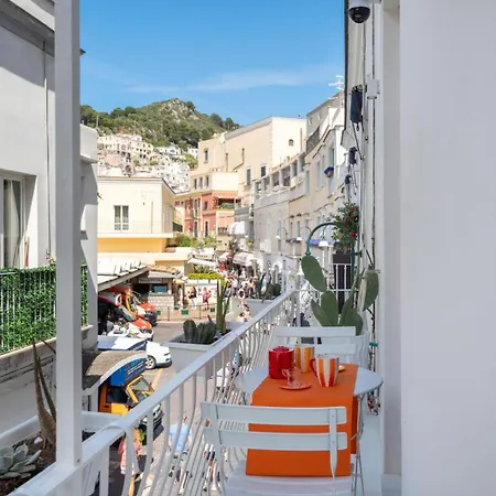 Casina Caprese By Caprirooms 아파트 카프리